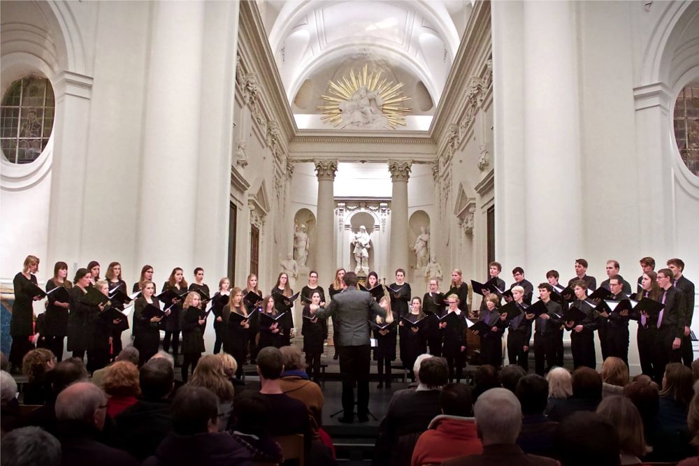 'Zij aan zij' muziektheater