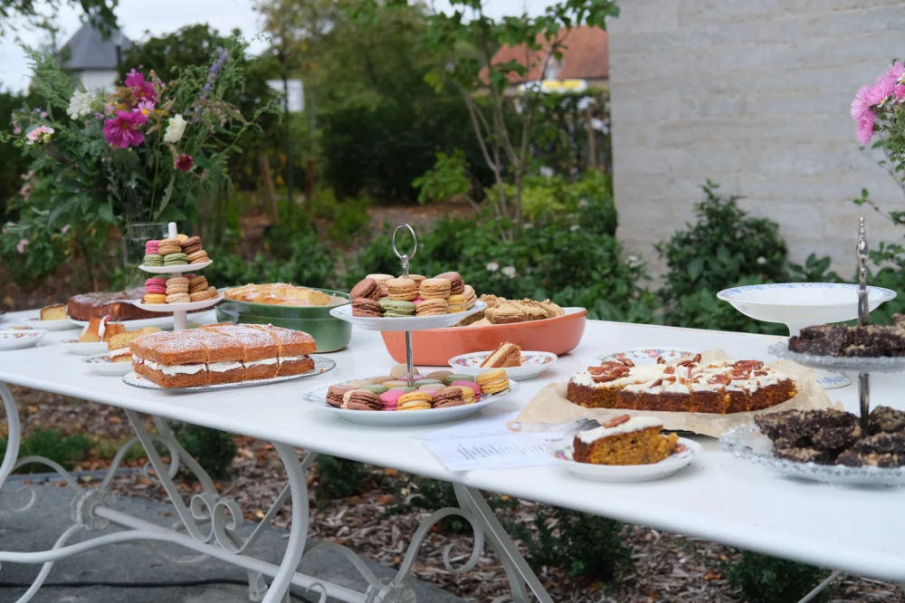 Engelsche Hof en nieuwe speelzone feestelijk geopend