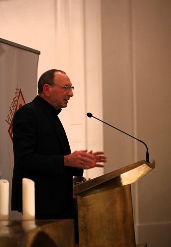 Tentoonstelling L.B. Dewez feestelijk geopend