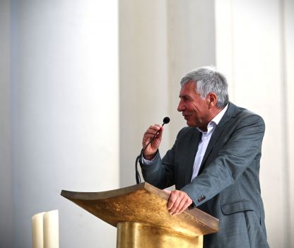 Geslaagde Abdijdag op weg naar Vlierbeek 900