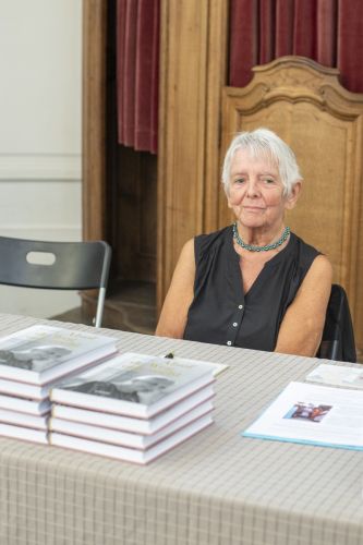 Julie Hendrickx roept op tot verbinding