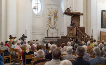 Julie Hendrickx roept op tot verbinding