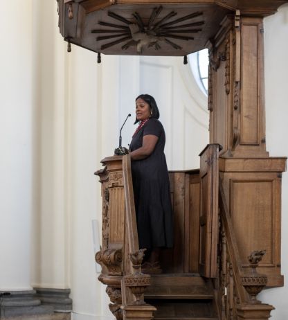 Julie Hendrickx roept op tot verbinding