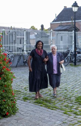 Julie Hendrickx roept op tot verbinding