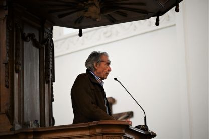 Réginald Moreels getuigt in bomvolle kerk